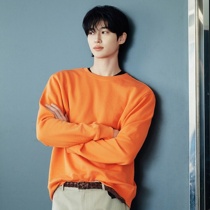 AK플라자 지오다노 남여공용 봄 가을 베이직 맨투맨 551002