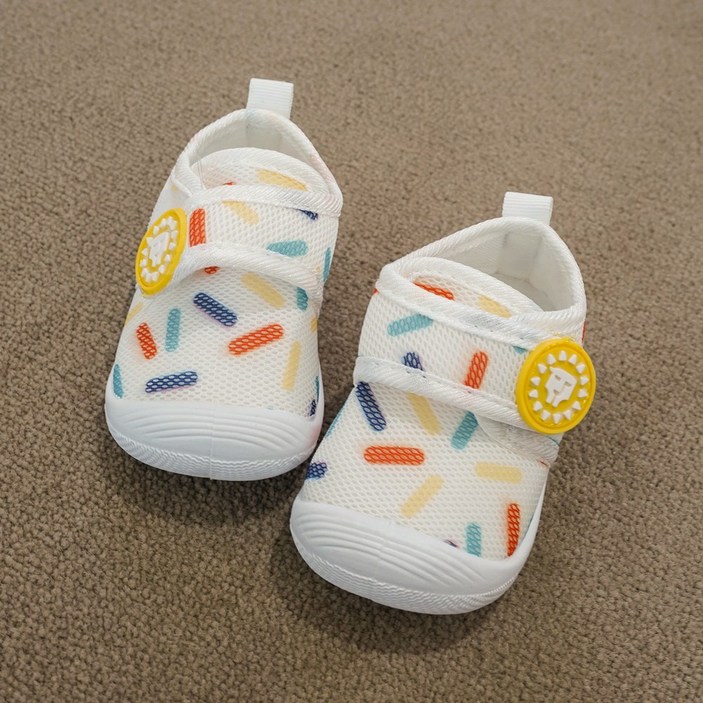 날씨요정 파스텔 삑삑이신발 걸음마 소리나는 운동화 돌아기신발