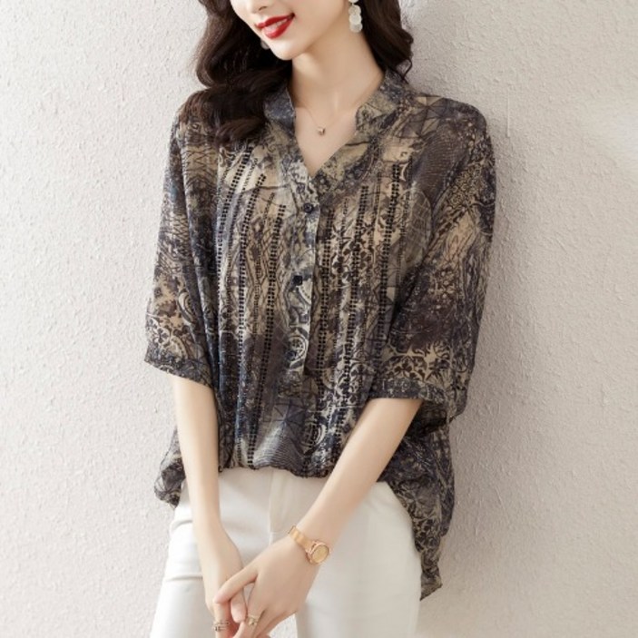 [인성] 중장년 40세 여성 슬림 브이넥 반팔 셔츠