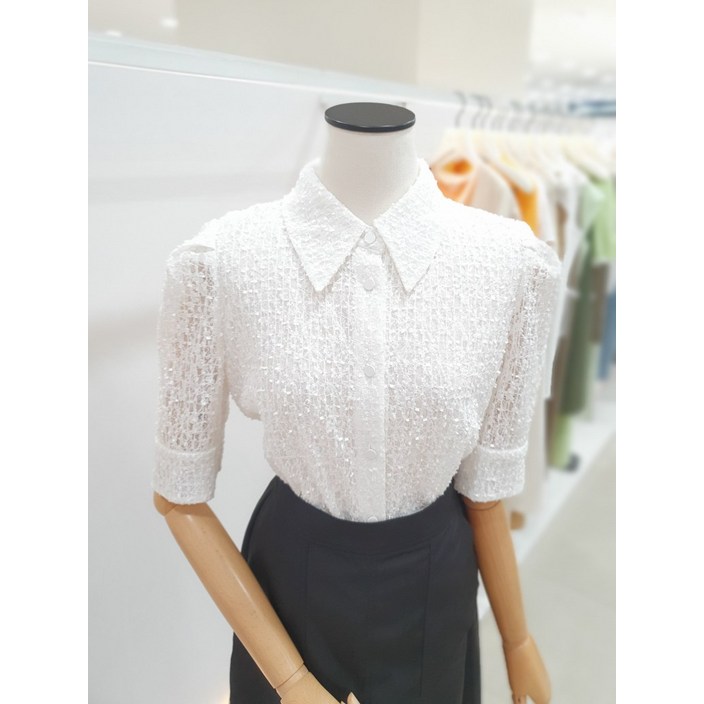 잇미샤 퍼프 슬리브 레이스 블라우스 ITO9WBL750