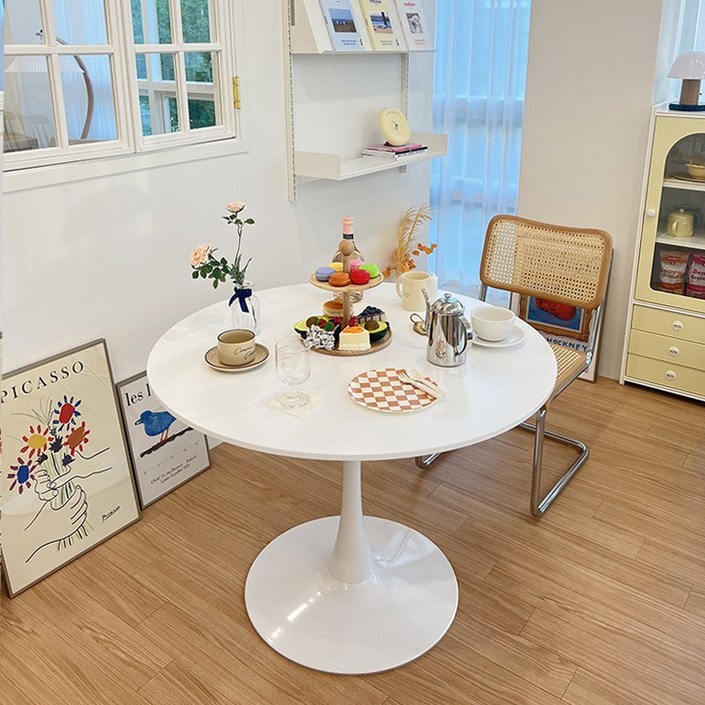 로얄다이아 카페 라운드 테이블 원형 탁자 식탁 타원형 홈카페 티테이블 20230411
