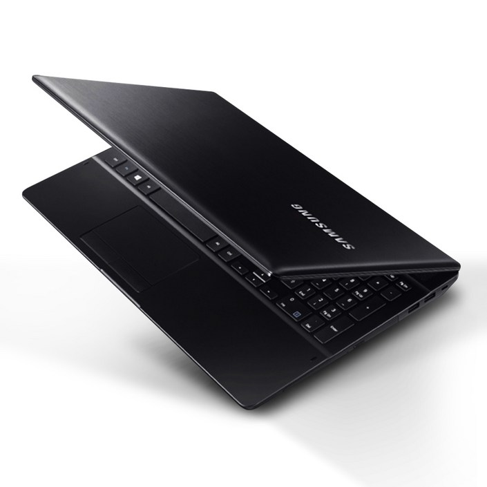 삼성 NT371B5L 6세대 i7 8G 256SSD+HDD 지포스 920mx Win10