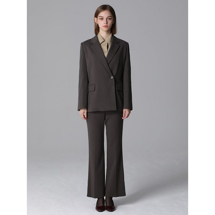 리스트 2SET 포멀 더블 자켓스트레이트 팬츠 2종세트  택가격 426000원