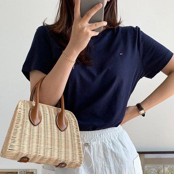 타미힐피거 반팔 티셔츠 여성 라운드넥 티