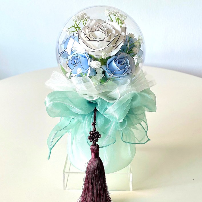 로맨틱앤 풍선꽃다발 카네이션 장미 꽃다발 LED 아크릴 꽃풍선 화환