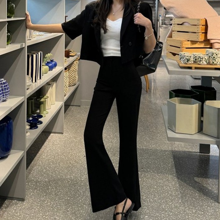 떳다그녀 플로니 린넨 부츠컷 슬랙스  크롭 자켓