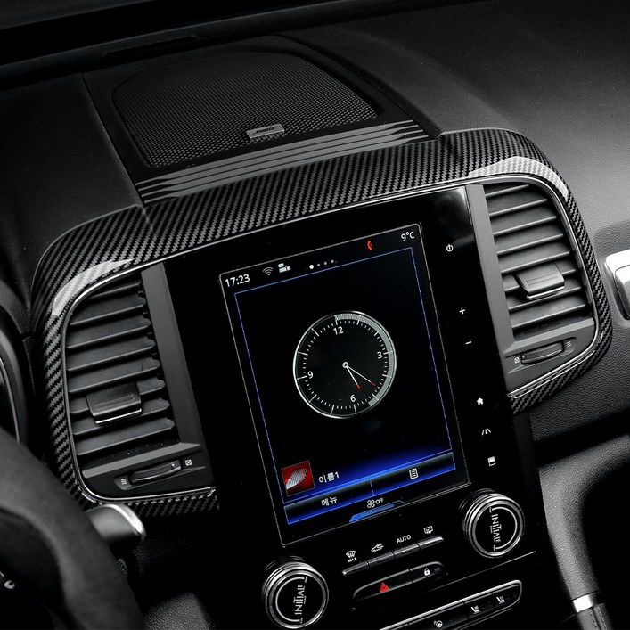 유투카 QM6 튜닝 네비게이션 패널 커버 레드 카본 2종색상 몰딩