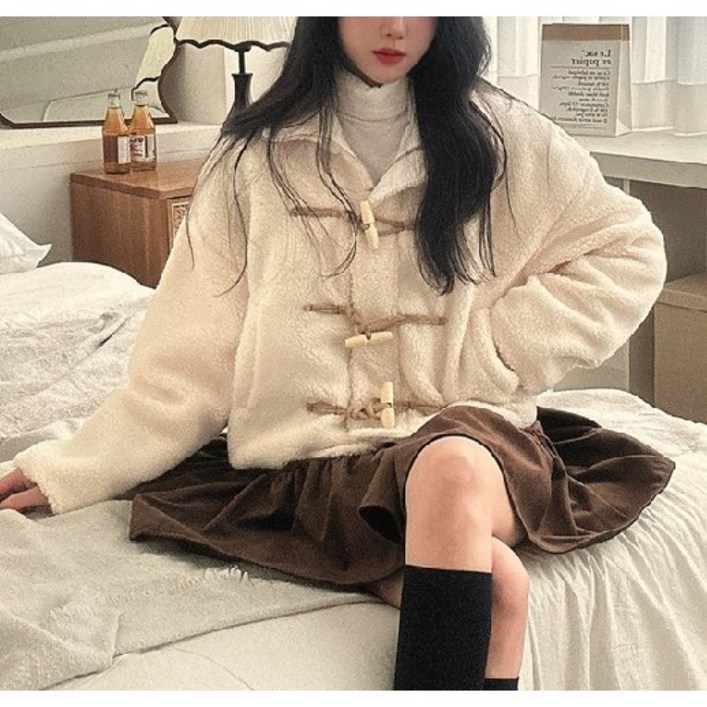 양털 카라 크롭 뽀글이 자켓 러블리 떡볶이 단추 포인트 덤블 퍼 무스탕 겨울 아우터
