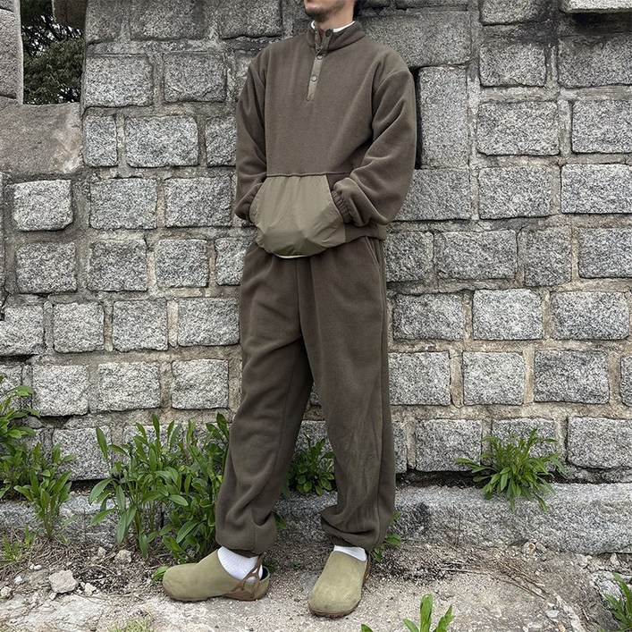 UPPERCUT 자체제작 성인 플리스 상하복세트 기모 트레이닝복 뽀글이 츄리닝세트 아노락 후리스 빅사이즈 겨울 츄리닝 남녀공용