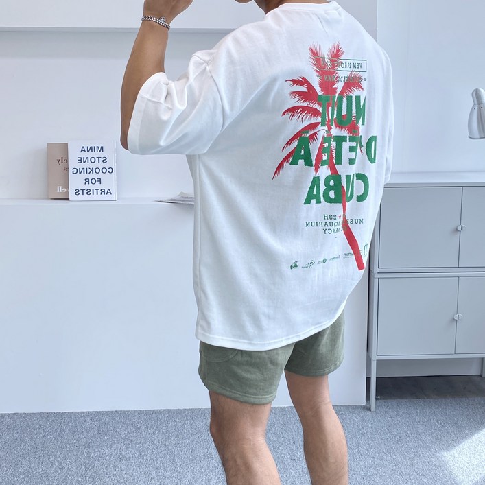 빠델 NUIT 프린팅 박스 오버핏반팔티셔츠 반팔 티셔츠