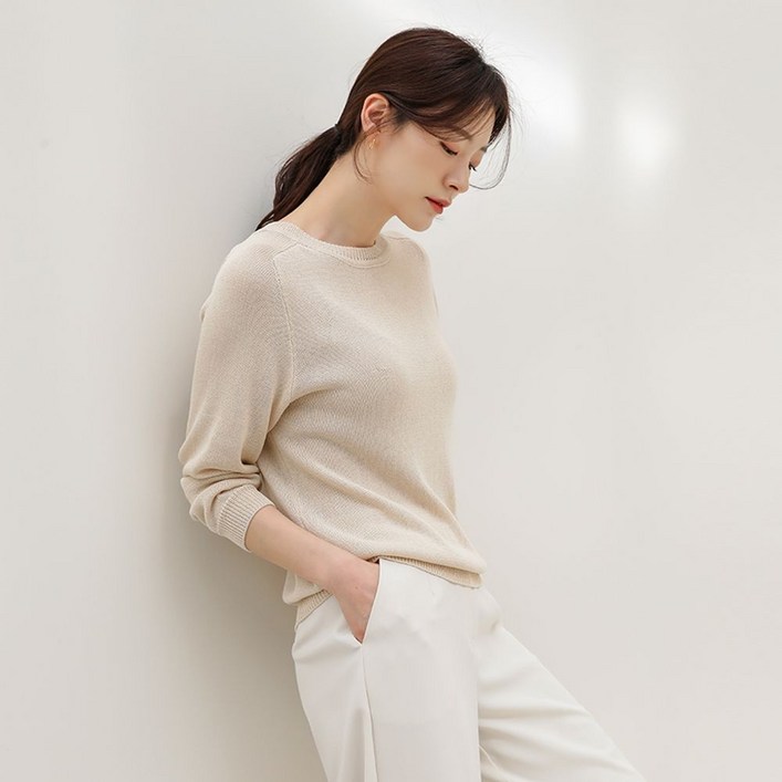 모놀로그 라티라운드넥니트