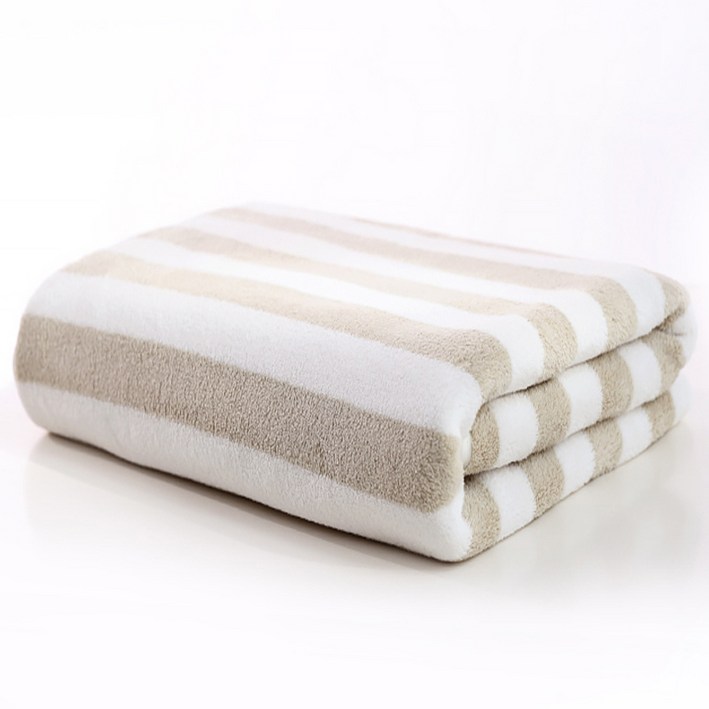 코멧 부드러운 스트라이프 바스타올 70 x 140 cm 코멧 부드러운 스트라이프 바스타올 70 x 140 cm