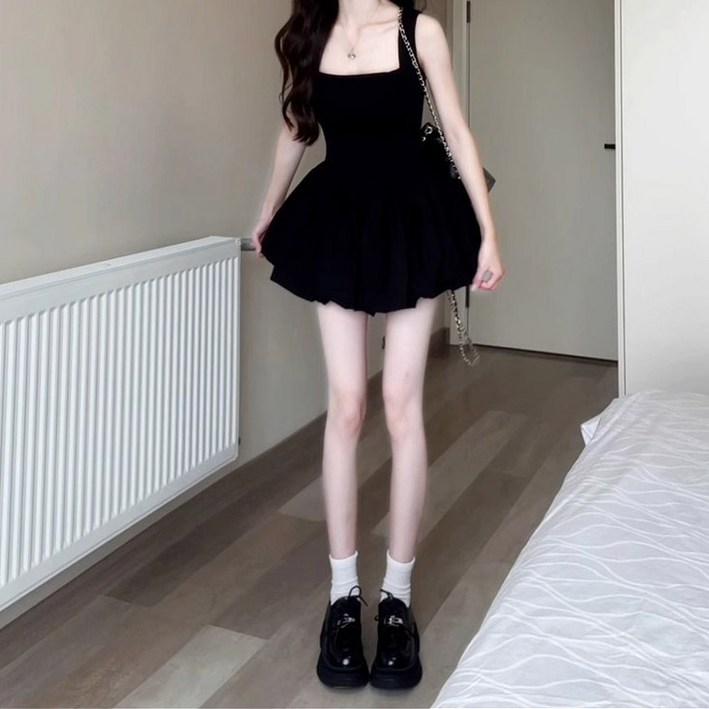 카밀라쇼룸 스퀘어넥 풍성한 스커트 사랑스러운 A라인 미니 원피스