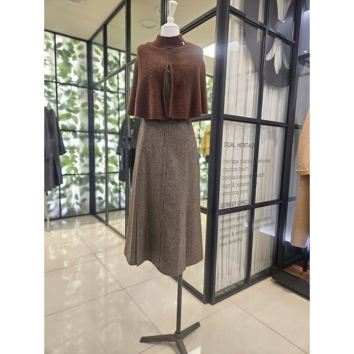 듀엘 DEWE 케이프 셋업 원피스 L234PSE033 NC일산