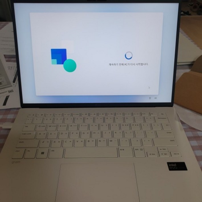 LG전자 그램 14 코어 Ultra5