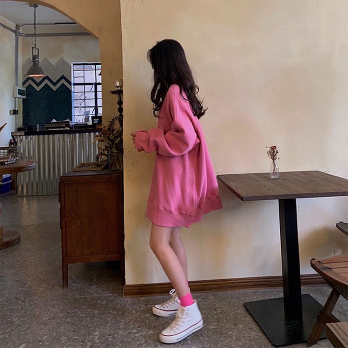 블랑루즈 오버 빅토리 무지 긴팔 맨투맨