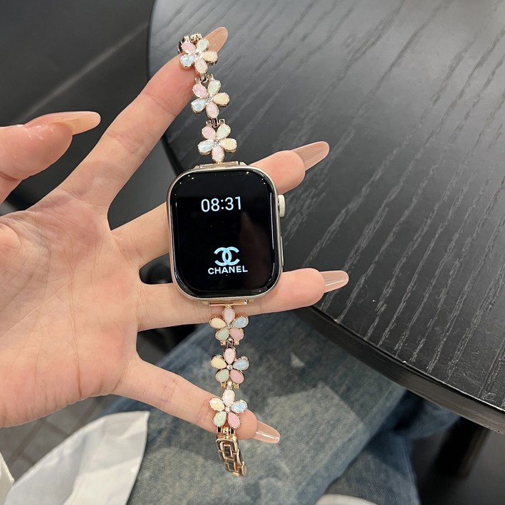이사로 애플워치 플라워 메탈 스트랩 SE2 10세대 호환 밴드