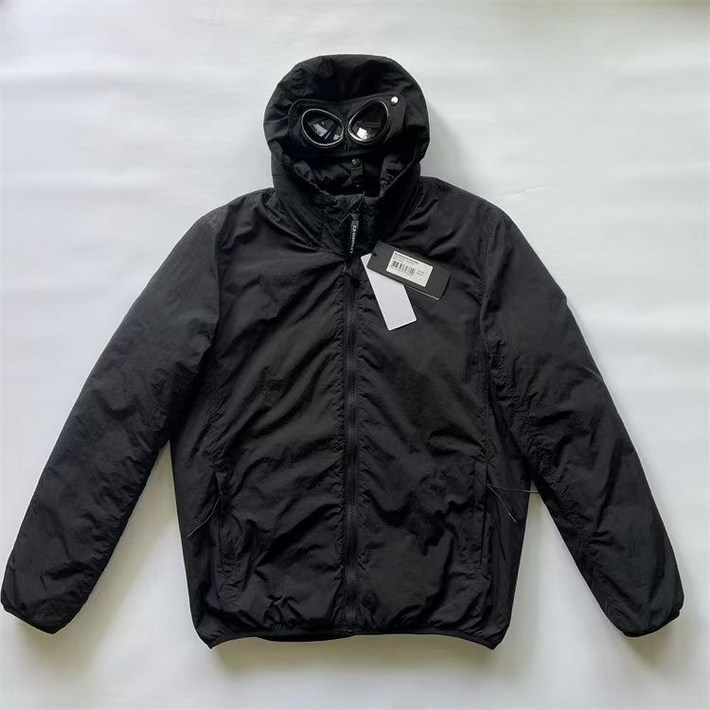 CP컴퍼니 남성 와펜 24SS M200 남성 면복 밝은 면 두껍게 하다 솜옷뉴타임즈
