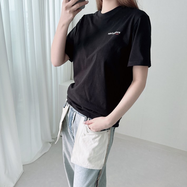 정품 뉴발란스 반팔 라운드티 등판로고 남녀공용 BS250716