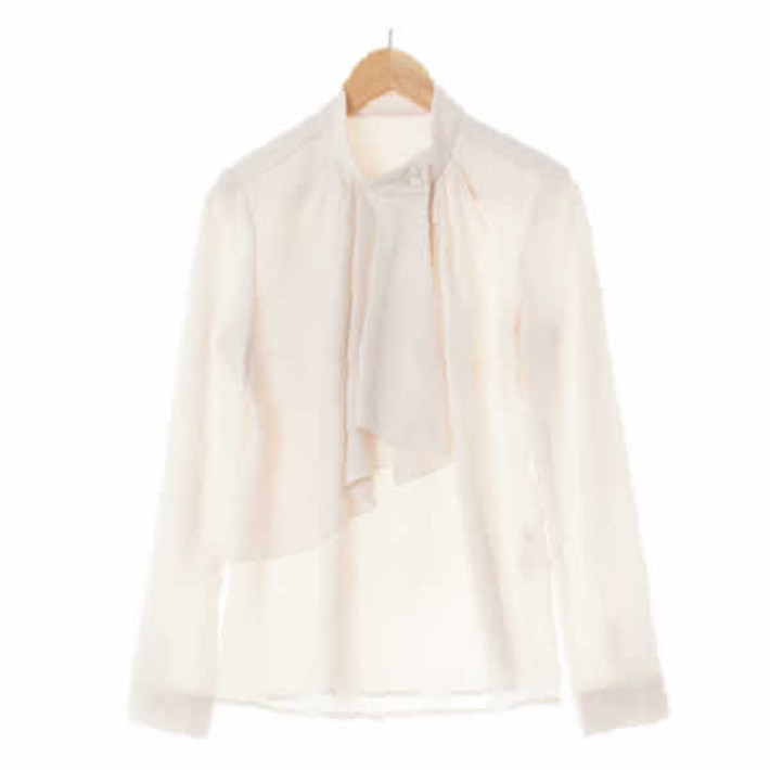 1209 잇미샤 아이보리 러플핀턱모크넥블라우스