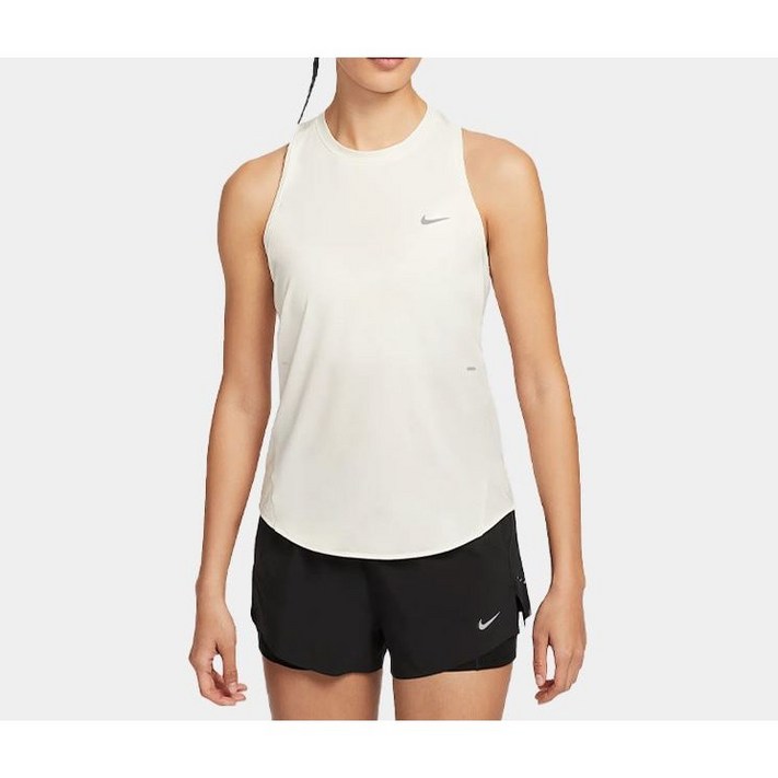 국내매장판 나이키 스위프트 여성 드라이 핏 러닝 탱크 탑 HQ0621133
