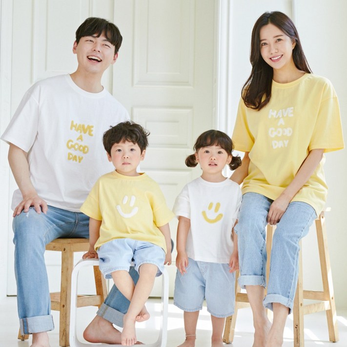 국내생산 몽피마피 굿데이 반팔 패밀리 22B05 패밀리룩,가족사진의상 국내생산 몽피마피 굿데이 반팔 패밀리 22B05 패밀리룩,가족사진의상