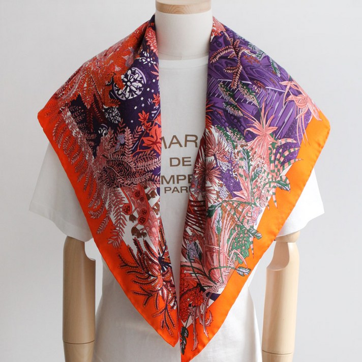 바비수 딜라잇 가든 스카프