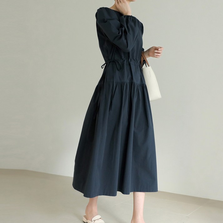 
                                                        빼빼 퍼프소매 스트링조절 롱원피스
                                                    