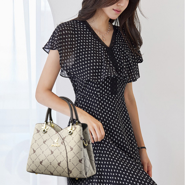 튤립 라인 배색 패턴 미니 핸드백 가방 555