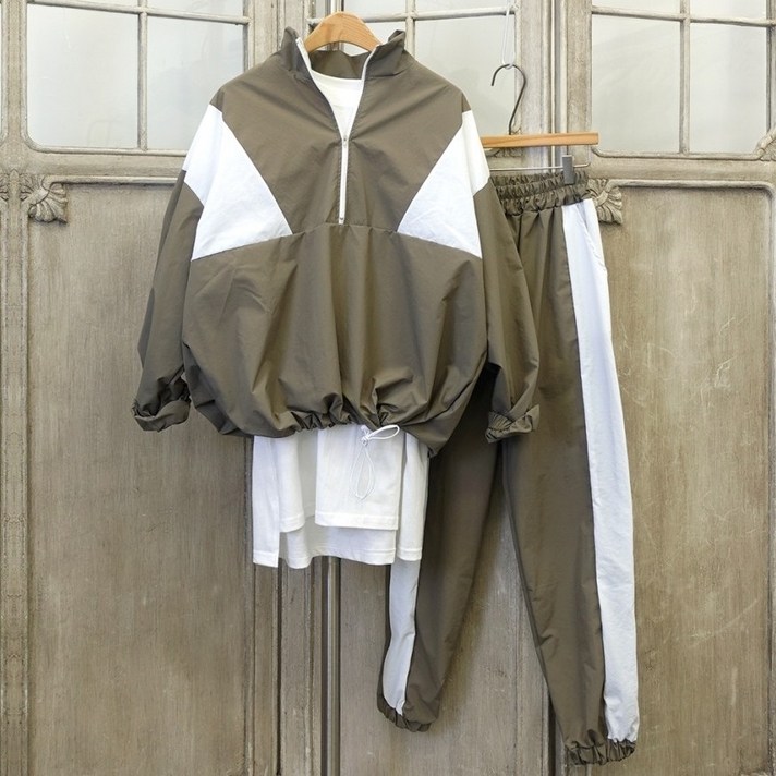이힝 반집업 배색 아노락 조거 상하 트레이닝세트