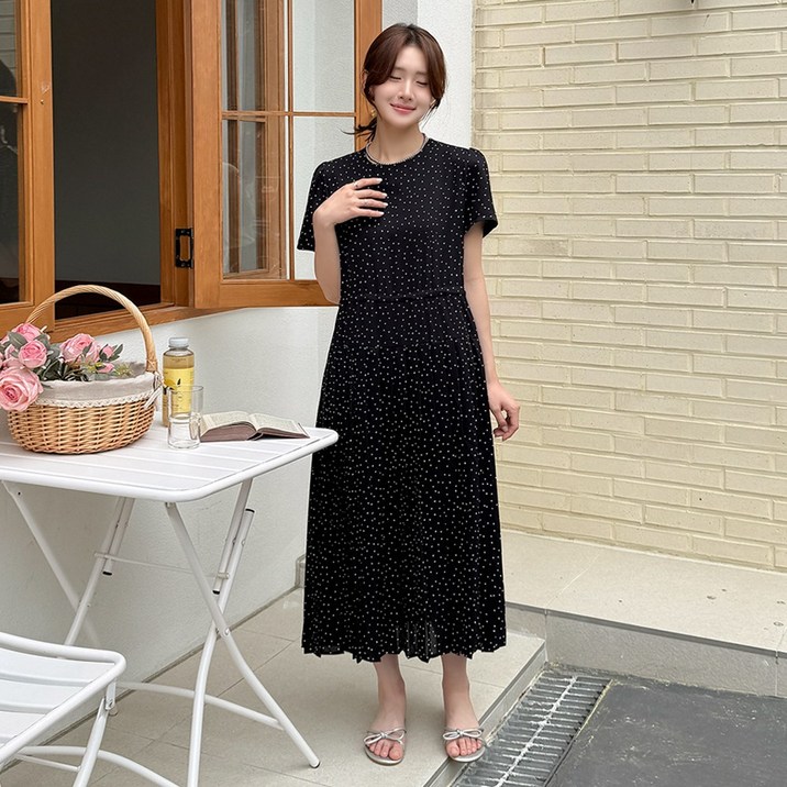 데일리앤 디어 단정한 반팔 땡땡이 도트 플리츠 주름 원피스 휴양지룩 데일리룩 66