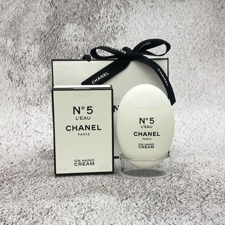 샤넬 넘버5 로 온 핸드 크림 50ml 선물포장출고