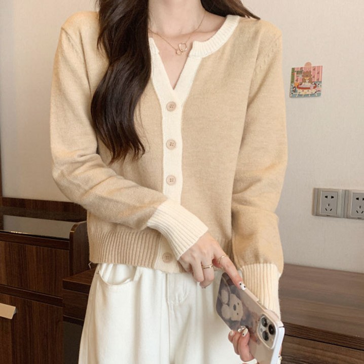 드마엘 폴링 데일리 배색 니트 가디건