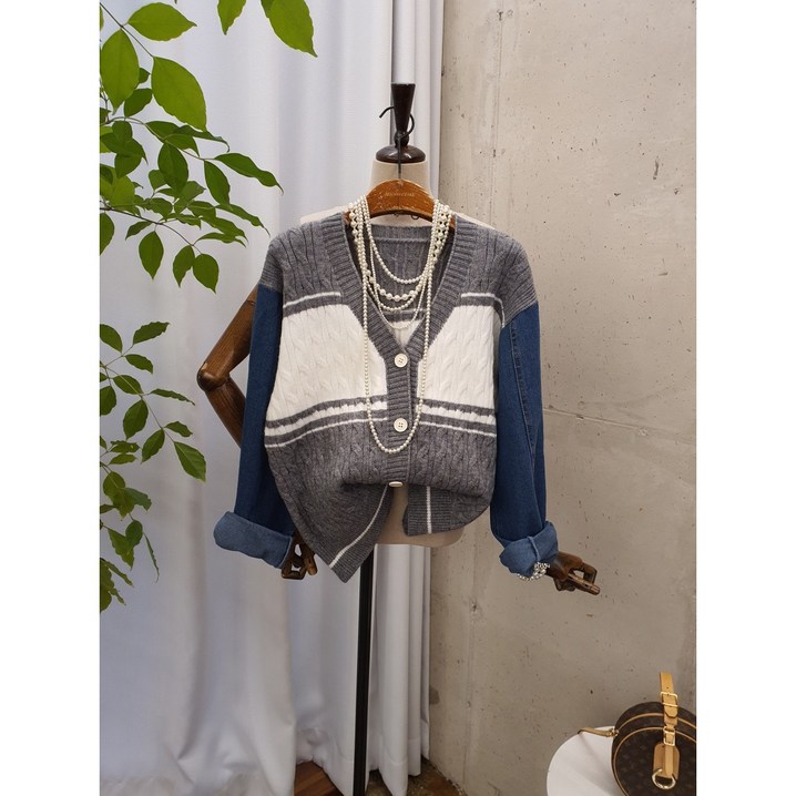 가을신상 무배 쓰리톤 데님 배색 브이넥 긴팔 니트 가디건