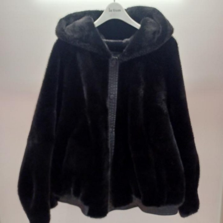 라티움 Destijl 팔뚝품편한 가죽배색 페이크퍼 밍크 벌룬 후드쟈켓 점퍼 D2554jp03B1 (42305806) 461814