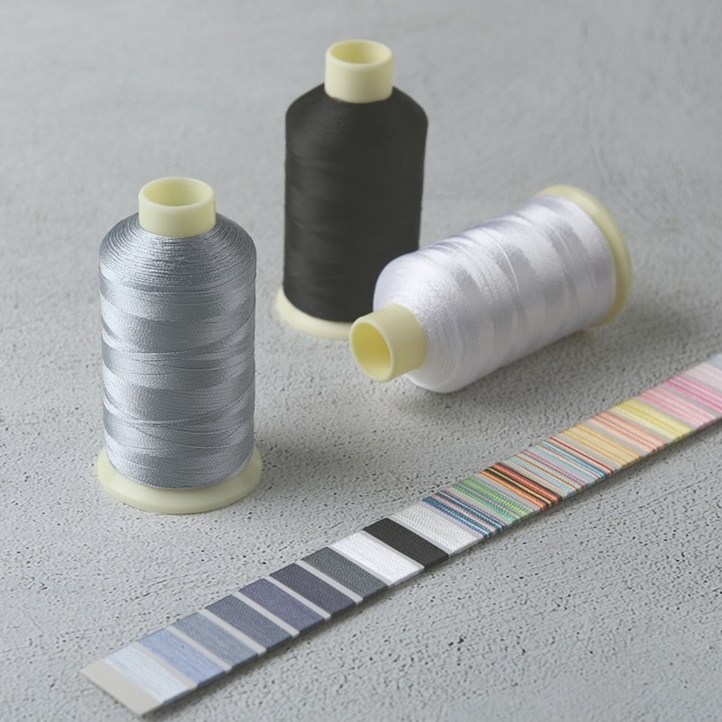 마라톤자수사 비스코스 레이온 자수사 가정용 공업용 컴퓨터자수 백색,흑색,기본색  VF 5,000M