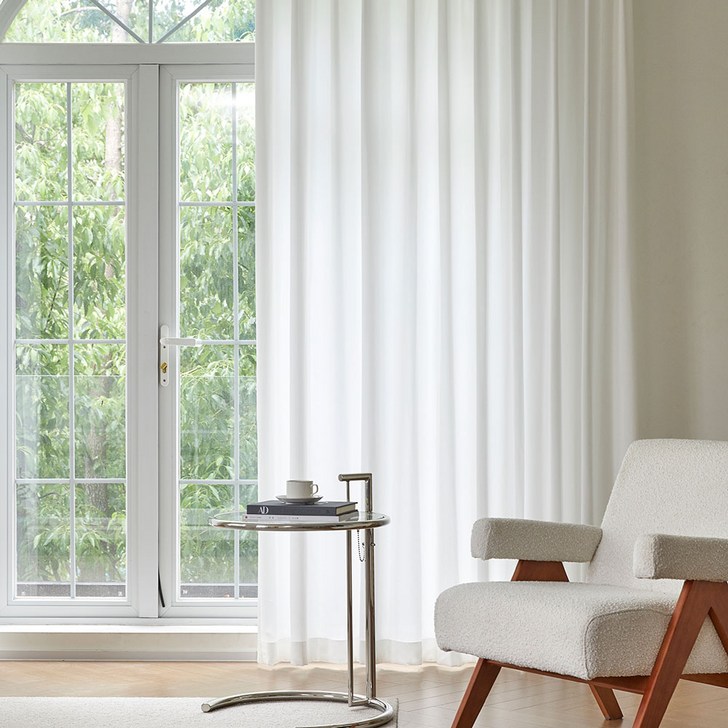 사라하우스 비침없는 밀크화이트 쉬폰 차르르 아일렛형 커튼