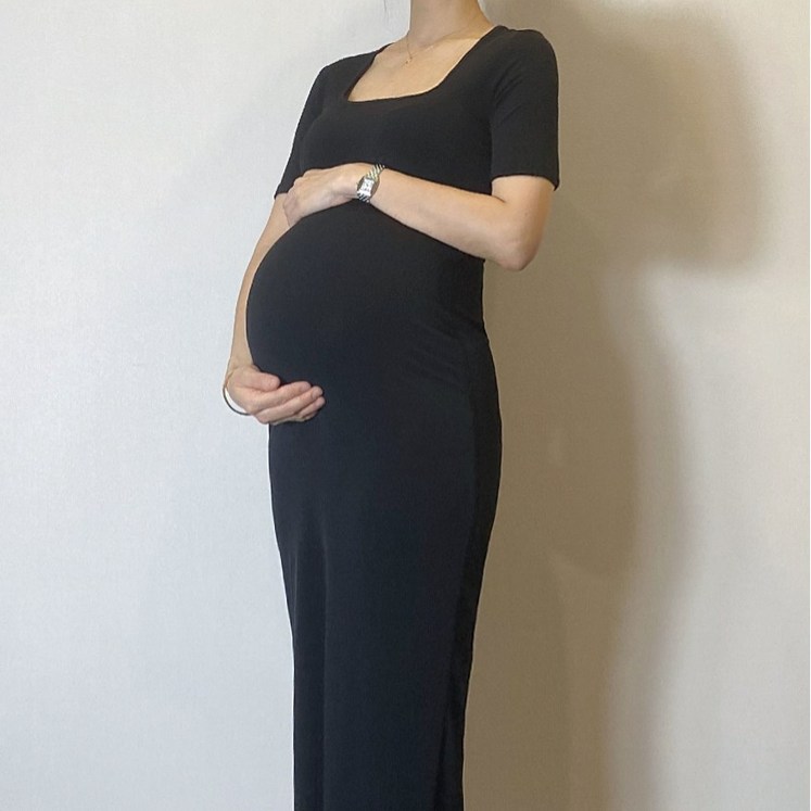바로배송 임부 스퀘어넥 블랙 슬림 롱 원피스 임산부 주수사진 만삭 촬영 원피스 바로배송 임부 스퀘어넥 블랙 슬림 롱 원피스 임산부 주수사진 만삭 촬영 원피스