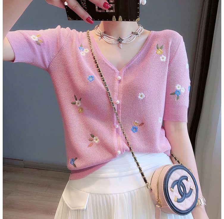 셀럽당 자수 얇은 기질 v넥 반팔 플라워 루즈핏 니트 여름옷